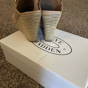 Steve Madden wedges